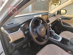 تۆیۆتا ڕاڤ 4